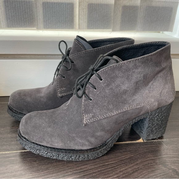 Browns high heel ankle boots - Picture 2 of 7